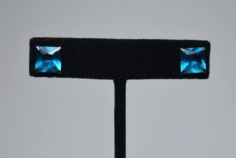 Golden Earrings for Night Events-Square Cut Teal Glass Stud Earrings