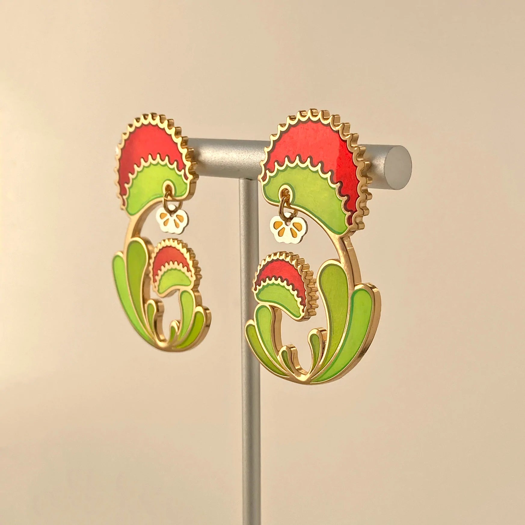 Colorful Hoop Earrings for Casual Look-Amar & Riley Earrings - Venus Fly Trap